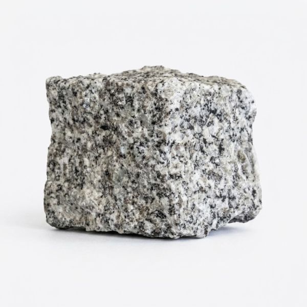 Kostka granitowa szara łupana 7/9 cm