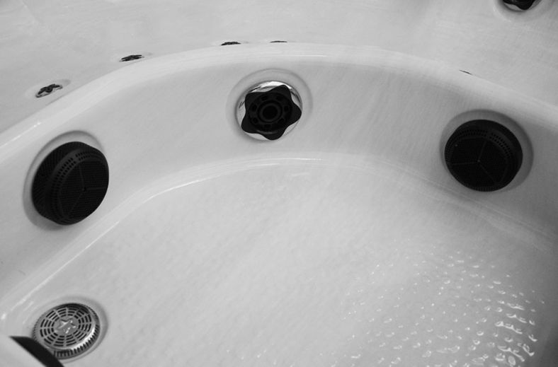 Wanna SPA ogrodowa MOG-1343 z hydromasażem – 6 osób