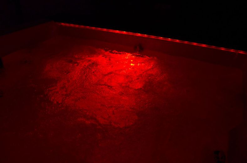 Wanna SPA ogrodowa MOG-1543 z hydromasażem – 3 osoby