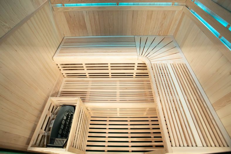 Sauna sucha z piecem EA4-I 4-osobowa z ręcznie wykończonym wnętrzem