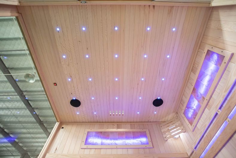 Sauna sucha z piecem EA4-II 4-osobowa z ręcznie wykończonym wnętrzem