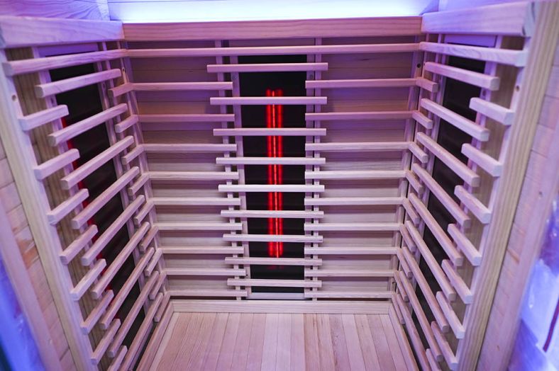 Sauna na podczerwień B1FS 1-osobowa Full Spectrum z kamieniem solnym