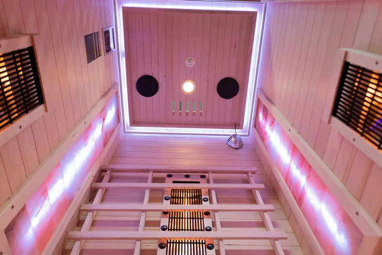 Sauna na podczerwień jednoosobowa C1S z kamieniem solnym