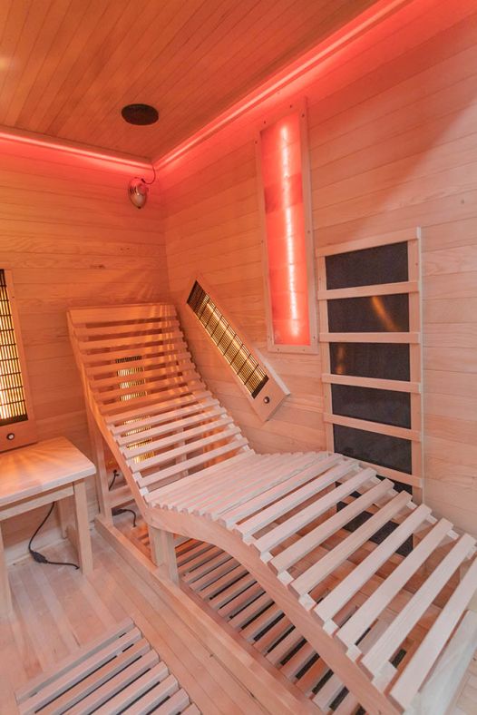 Sauna na podczerwień CP4LS z leżankami i kamieniem solnym 180 × 180 cm