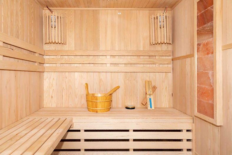 Sauna sucha z piecem EA3S XL 3-osobowa 150 × 150 cm