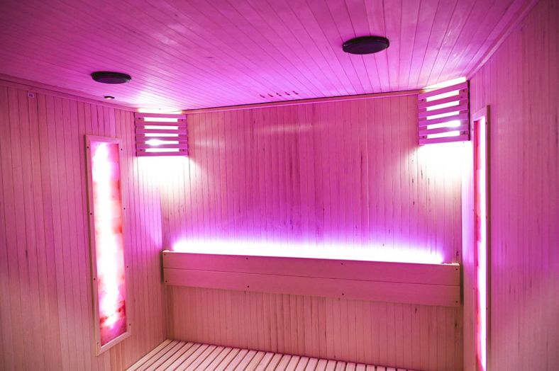 Sauna sucha z piecem EA4S LUX czarna 180 × 180 cm