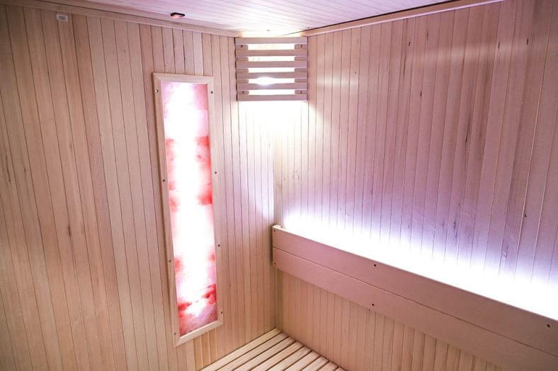 Sauna sucha z piecem EA4S LUX czarna 180 × 180 cm