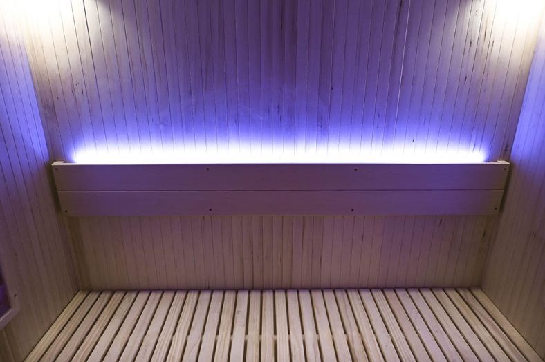 Sauna sucha z piecem EA4S LUX czarna 180 × 180 cm