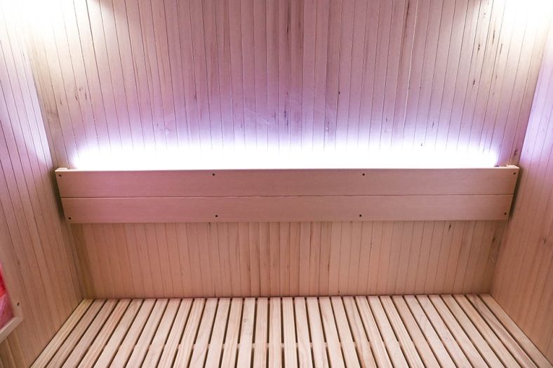 Sauna sucha z piecem EA4S LUX czarna 180 × 180 cm