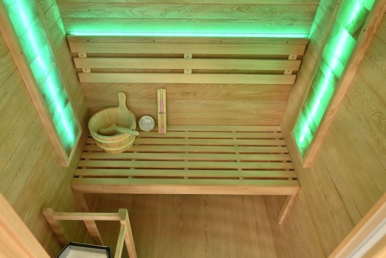 Sauna sucha z piecem EL z drewna hemlock