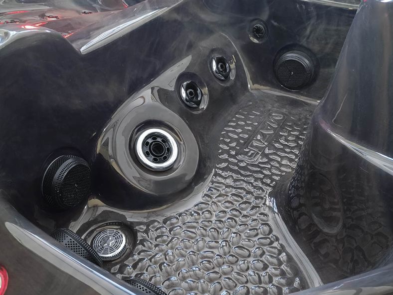 Wanna SPA ogrodowa MOG-1330 z hydromasażem – 5 osób